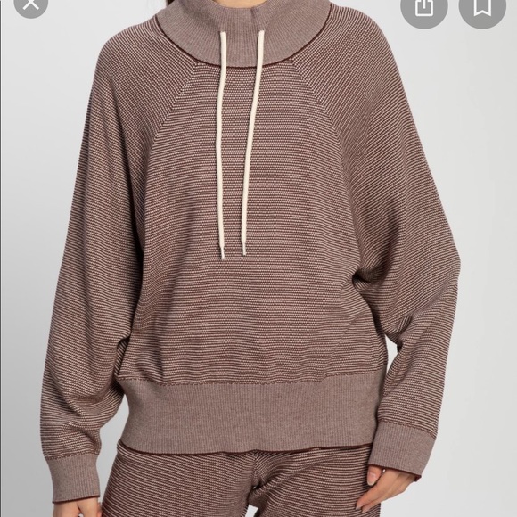 Varley Coordinated Set - Picture 1 of 6